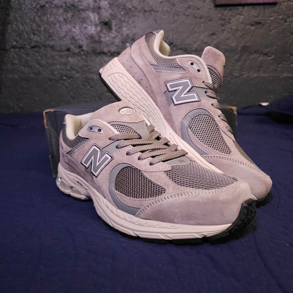 New Balance 2002R Taupe Suede Sneakers Size 11 Like New
